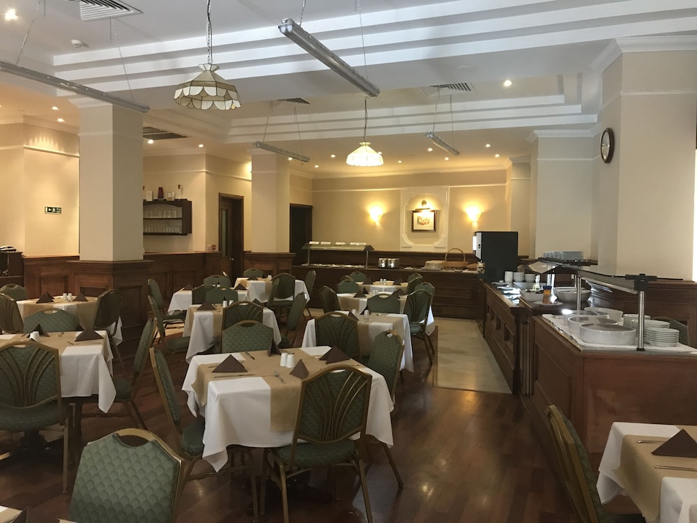 

Bologna - Birgu - The Windsor Hotel