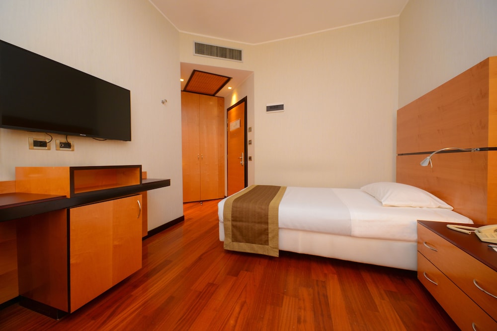

Salerno - Brescia - Hotel Igea