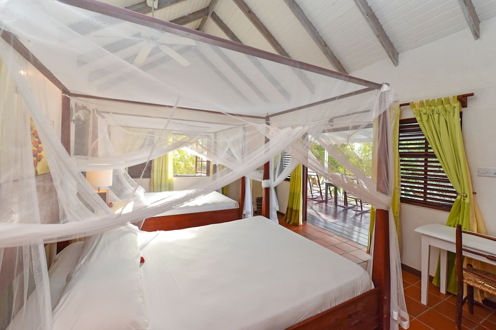 

Milano - Soufriere - Ti Kaye Resort & Spa - Adults Only