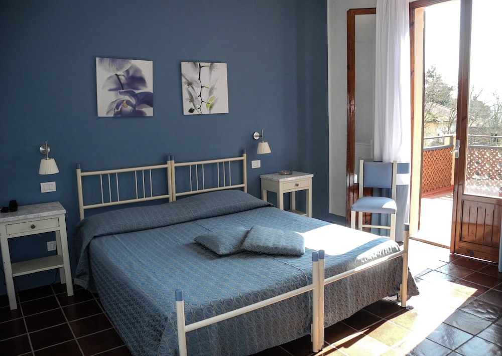 

Roma - San Gimignano - Hotel Le Renaie