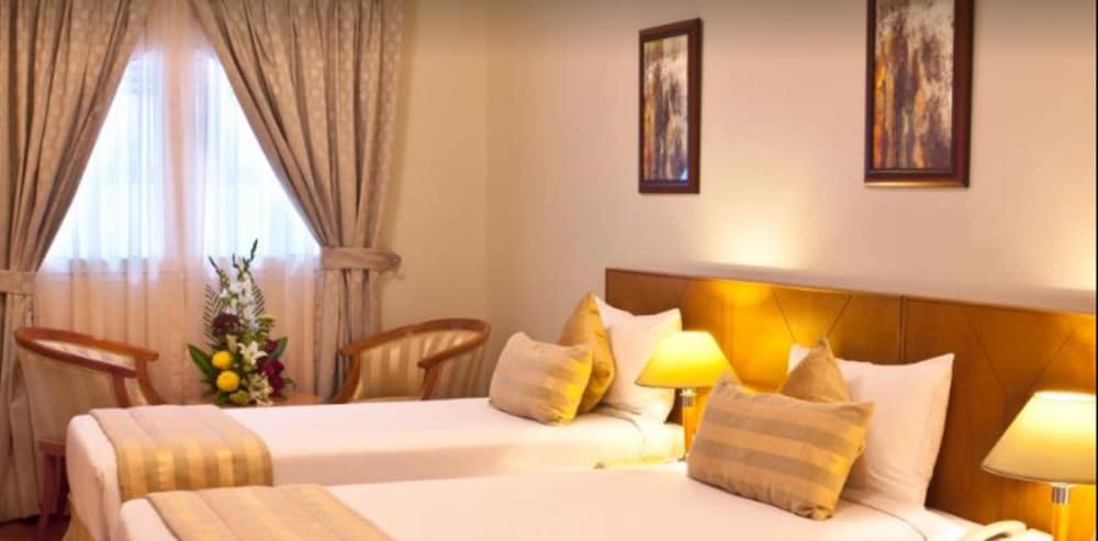 

Bologna - Dubai - Landmark Plaza Hotel