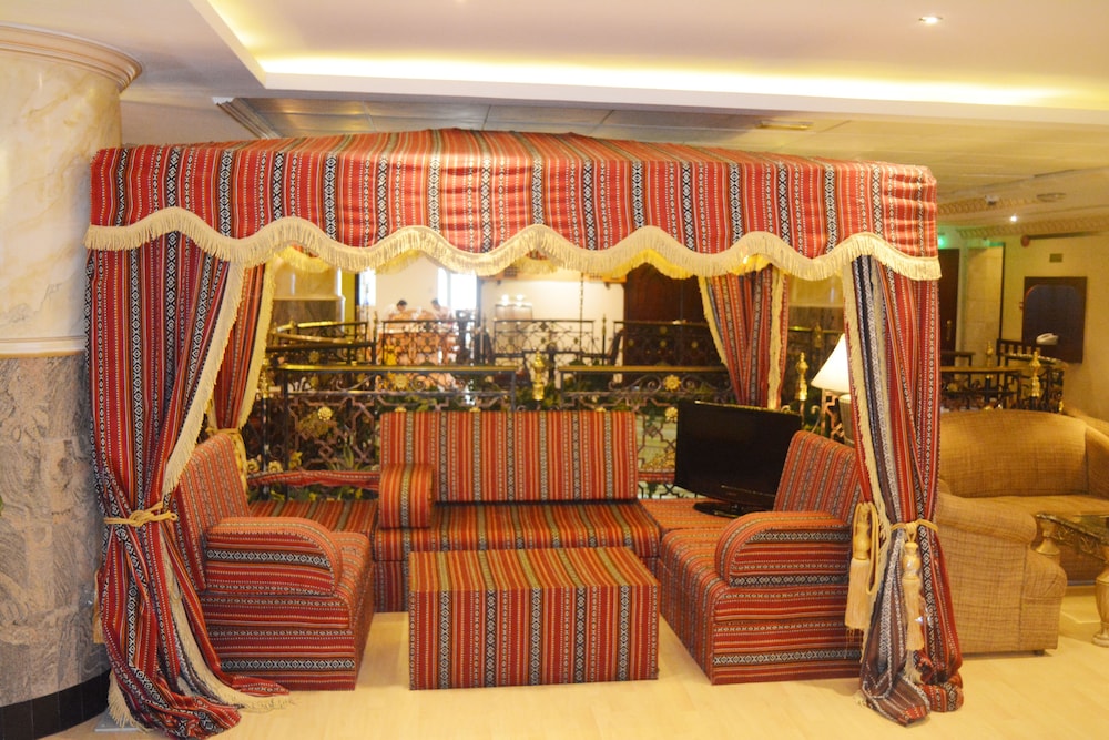

Bari - Dubai - Landmark Plaza Hotel