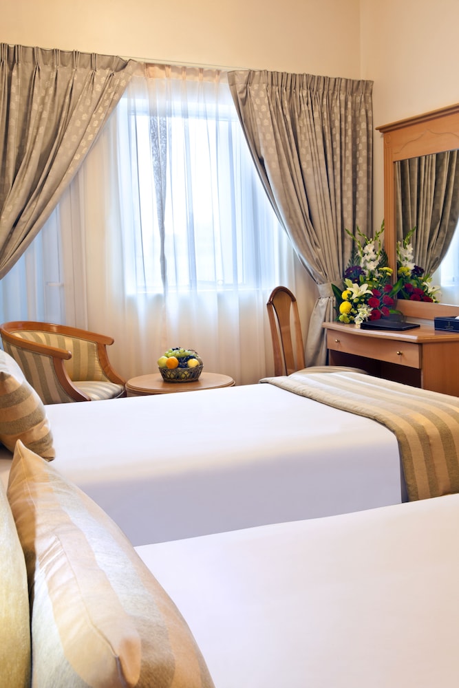 

Bologna - Dubai - Landmark Plaza Hotel