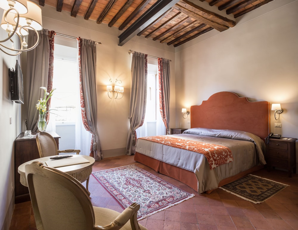 

Bari - Castellina in Chianti - Palazzo Leopoldo Dimora Storica & Spa
