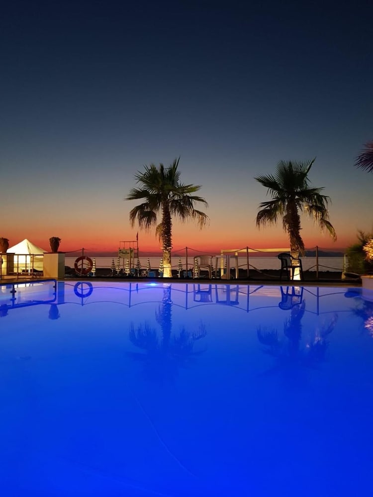 

Venezia - Tindari - Hotel Il Gabbiano Beach