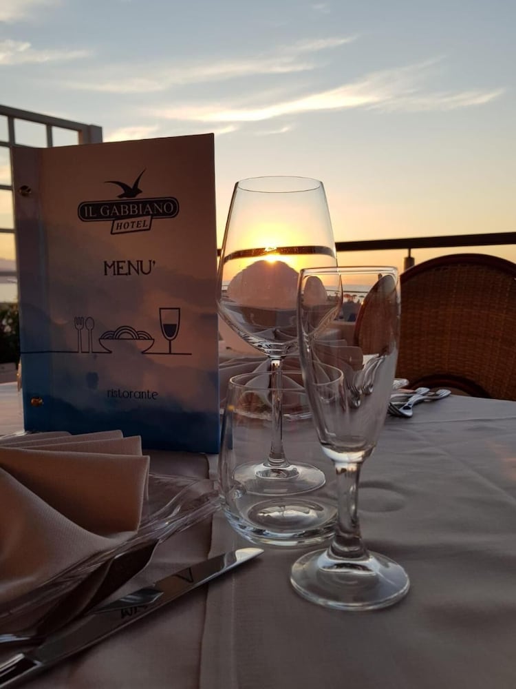

Venezia - Tindari - Hotel Il Gabbiano Beach