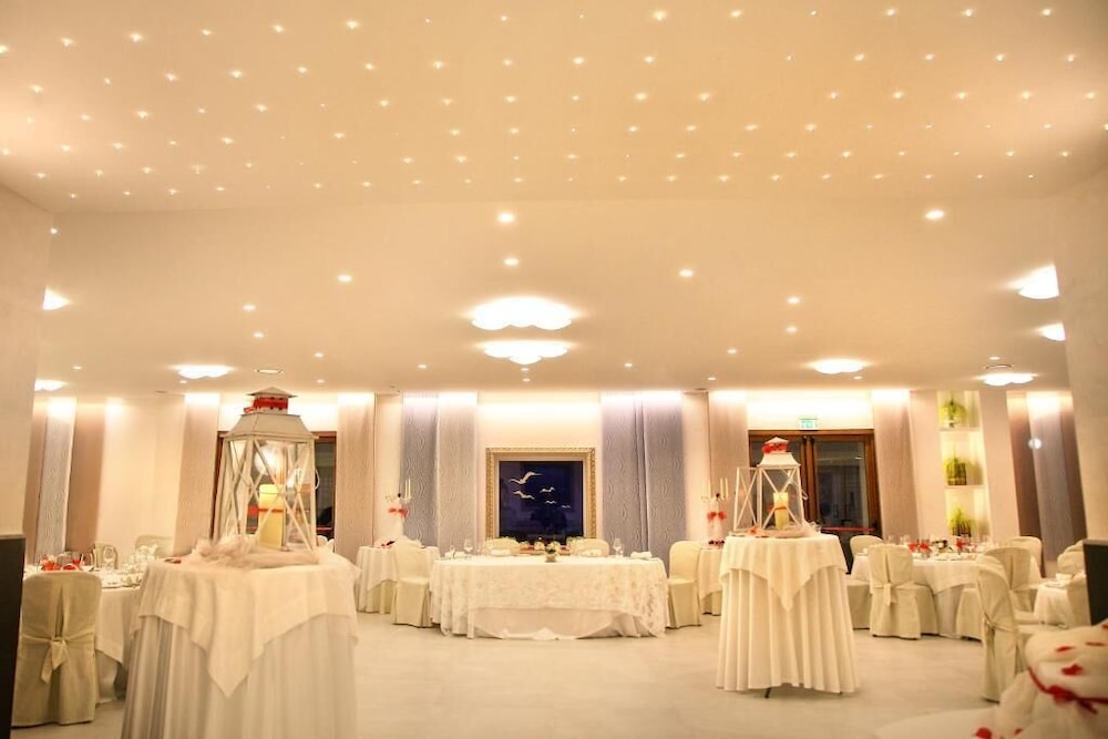

Milano - Tindari - Hotel Il Gabbiano Beach