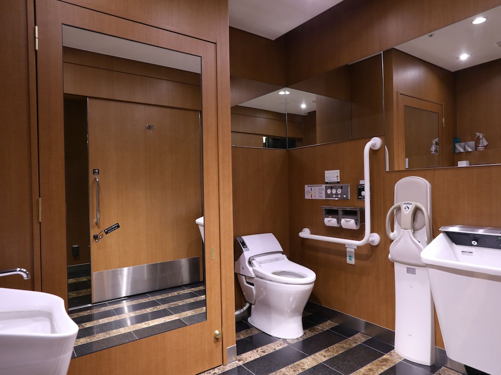 

Roma - Tokyo - APA Hotel Kanda Jimbocho Ekihigashi