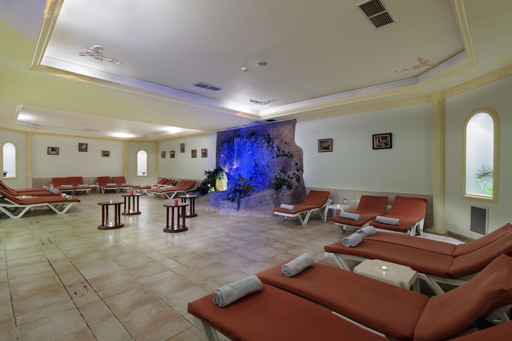 

Bologna - Tekirova - Larissa Sultan Beach - All Inclusive