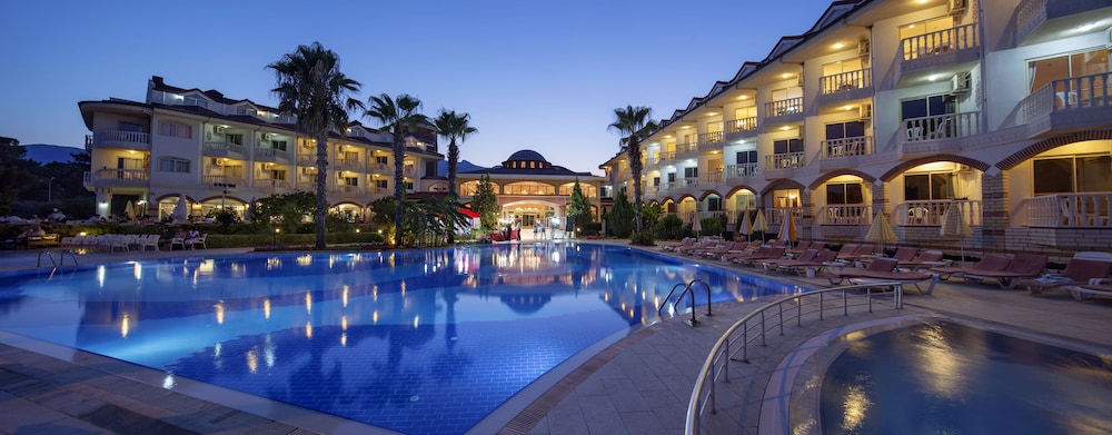 

Milano - Tekirova - Larissa Sultan Beach - All Inclusive