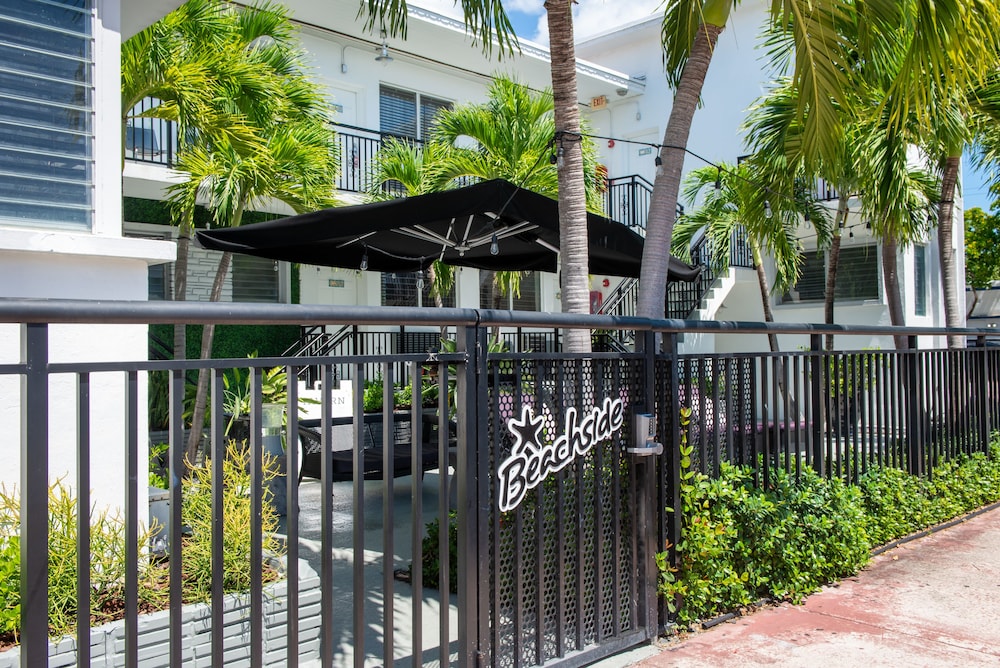 

Napoli - Miami (FL) - Beachside All Suites Hotel