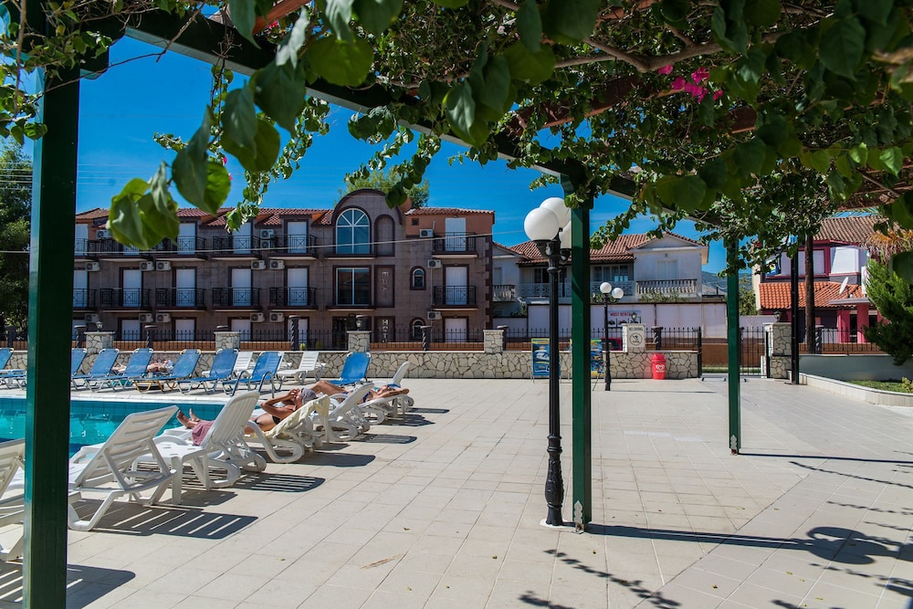 

Torino - Kalamaki, Zante - Perkes Hotel Complex