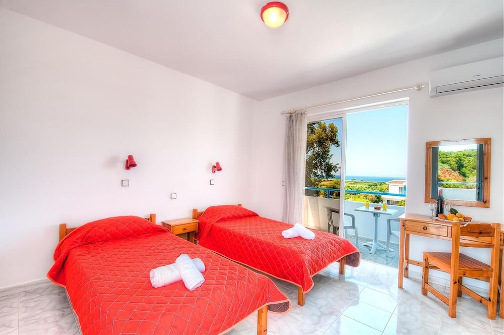 

Milano - Theologos, Rhodes - Sea View Studios