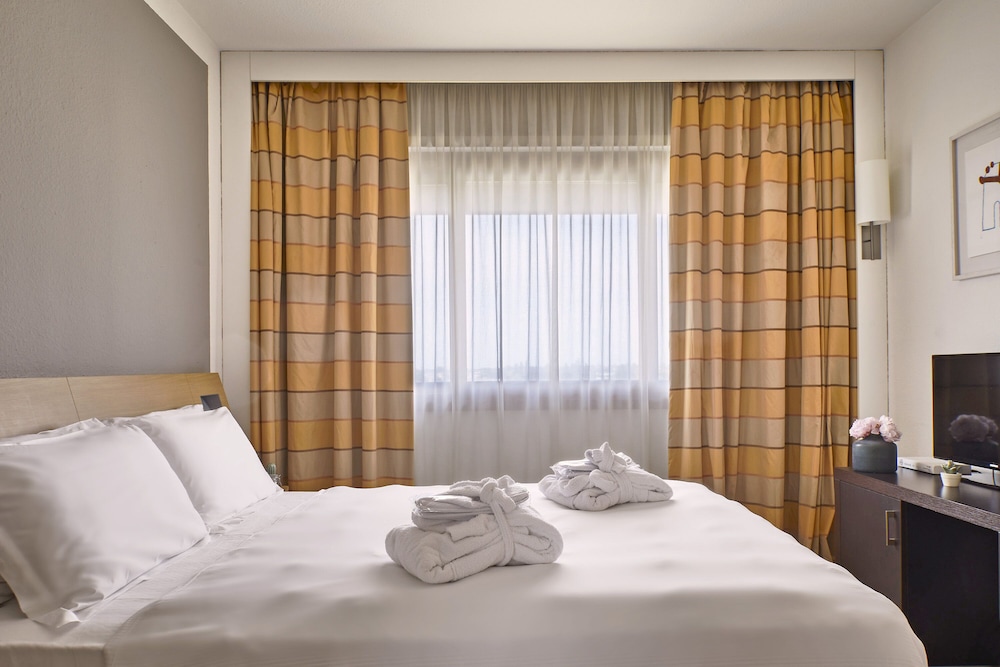 

Palermo - Bologna - Living Place Hotel