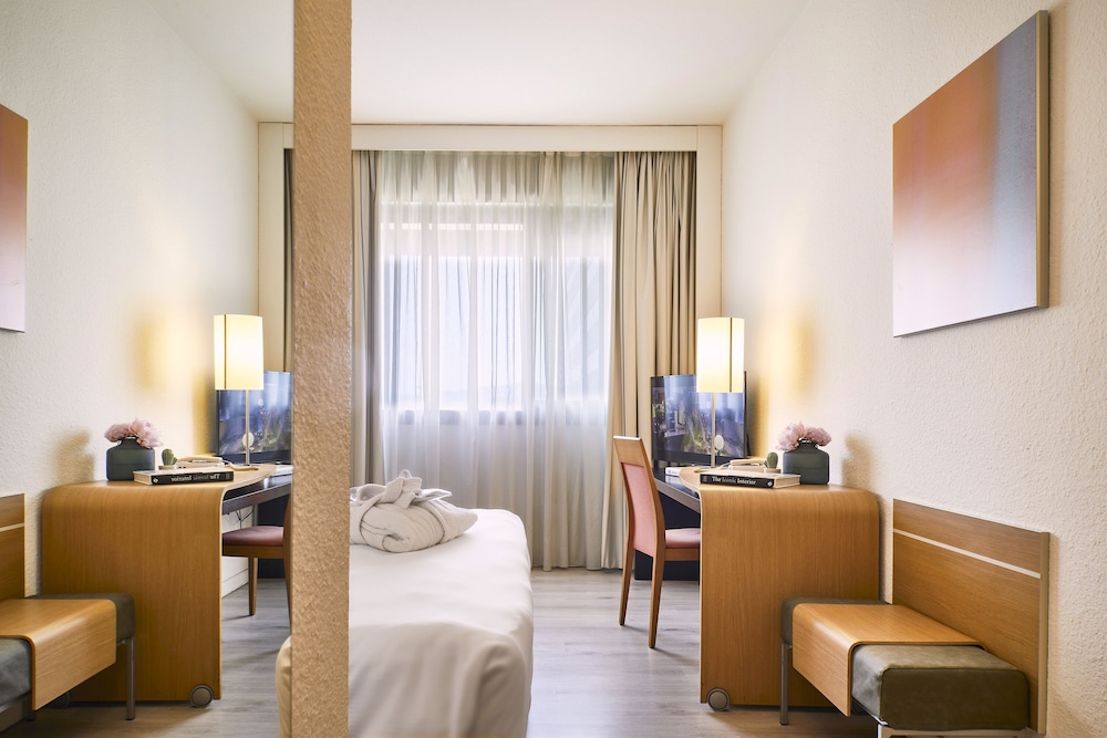 

Reggio Calabria - Bologna - Living Place Hotel