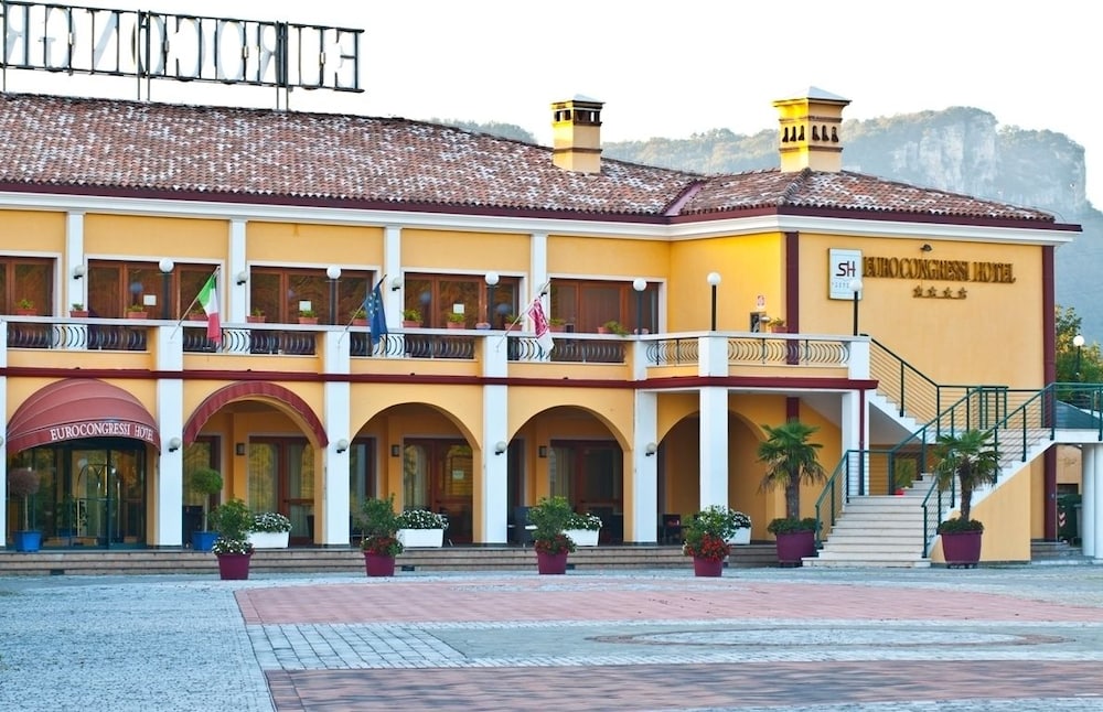 

Roma - Garda - Hotel Eurocongressi