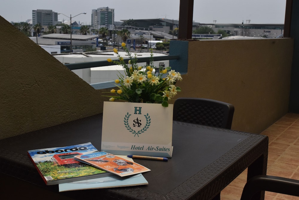 

Milano - Guayaquil - Hotel Air Suites