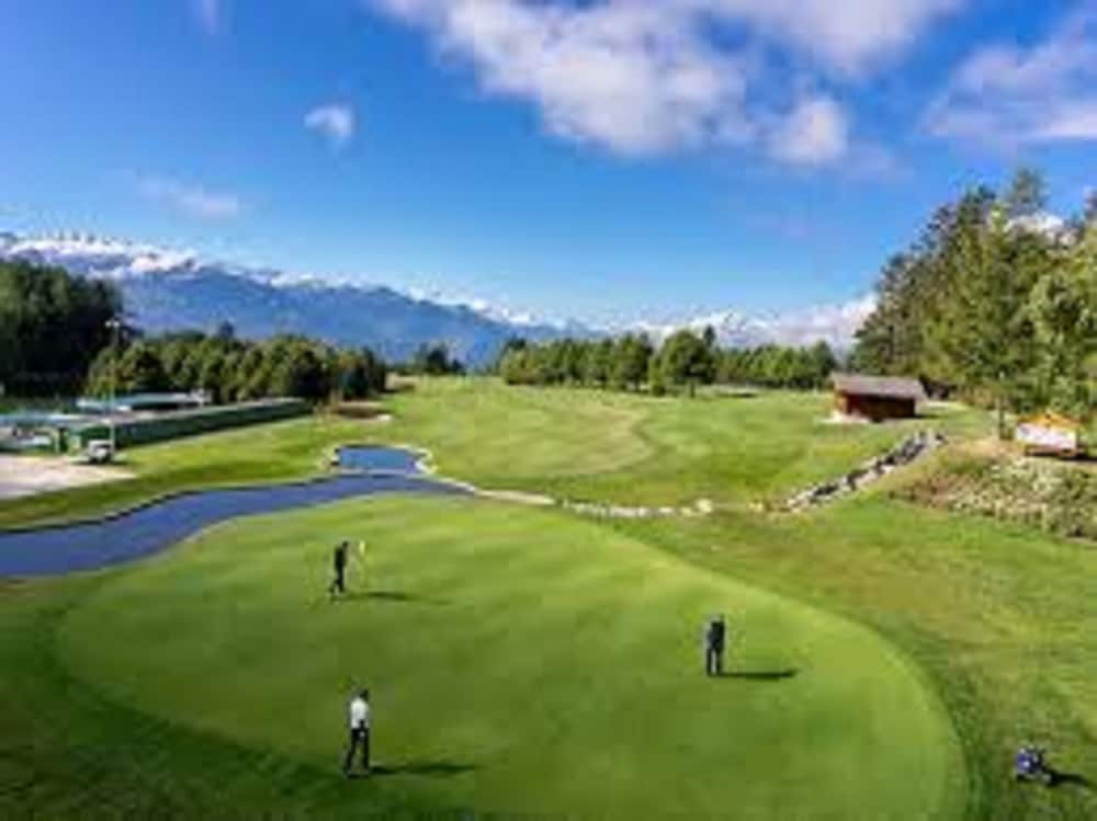 

Bari - Crans-Montana - Hôtel de la Forêt