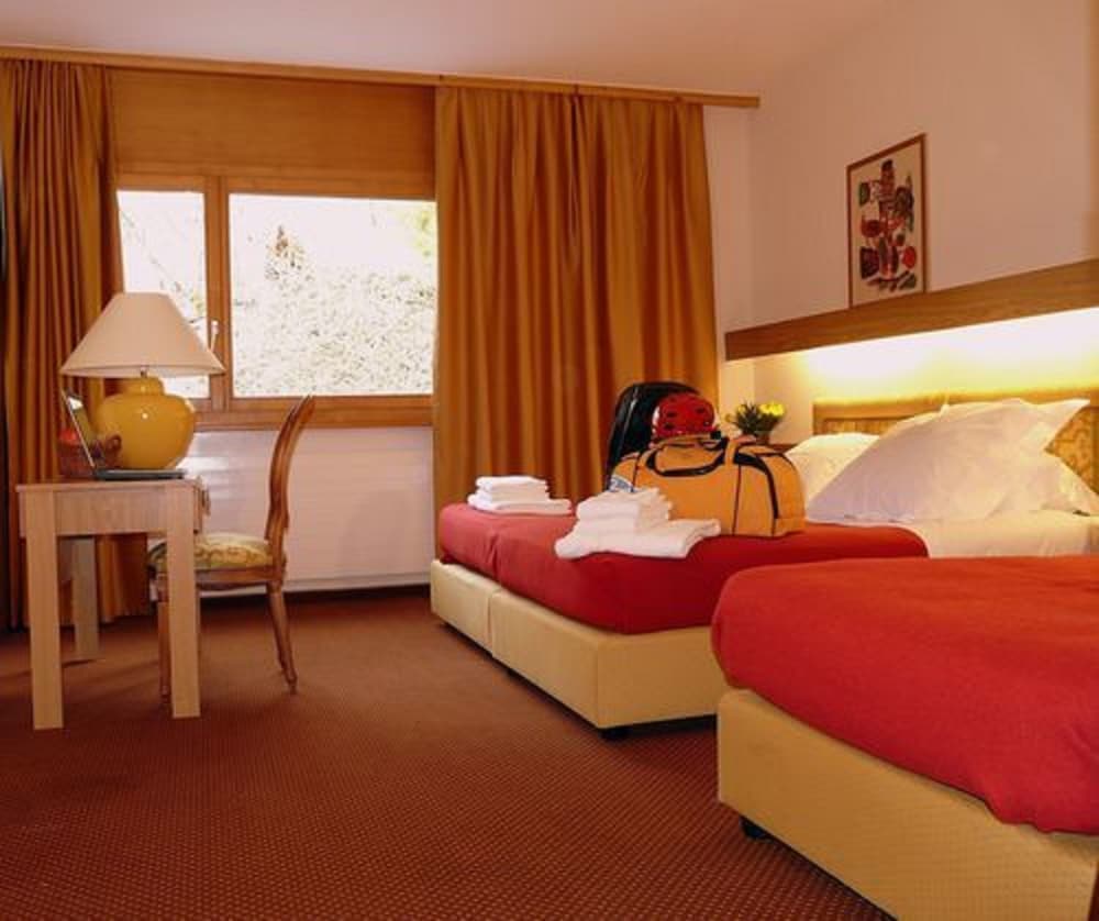 

Roma - Crans-Montana - Hôtel de la Forêt
