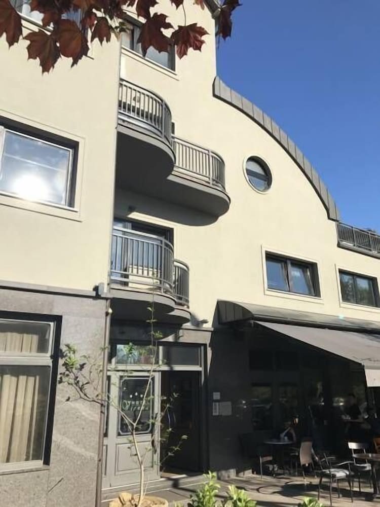 

Lamezia Terme - Zagabria - Hotel Vienna