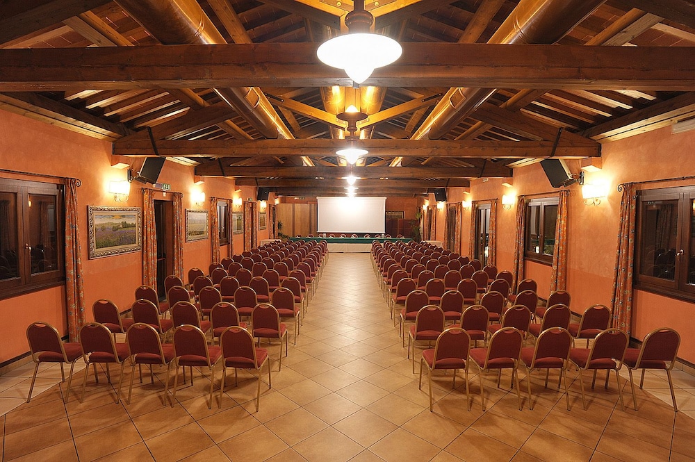 

Catania - Pistoia - Hotel Lago Verde