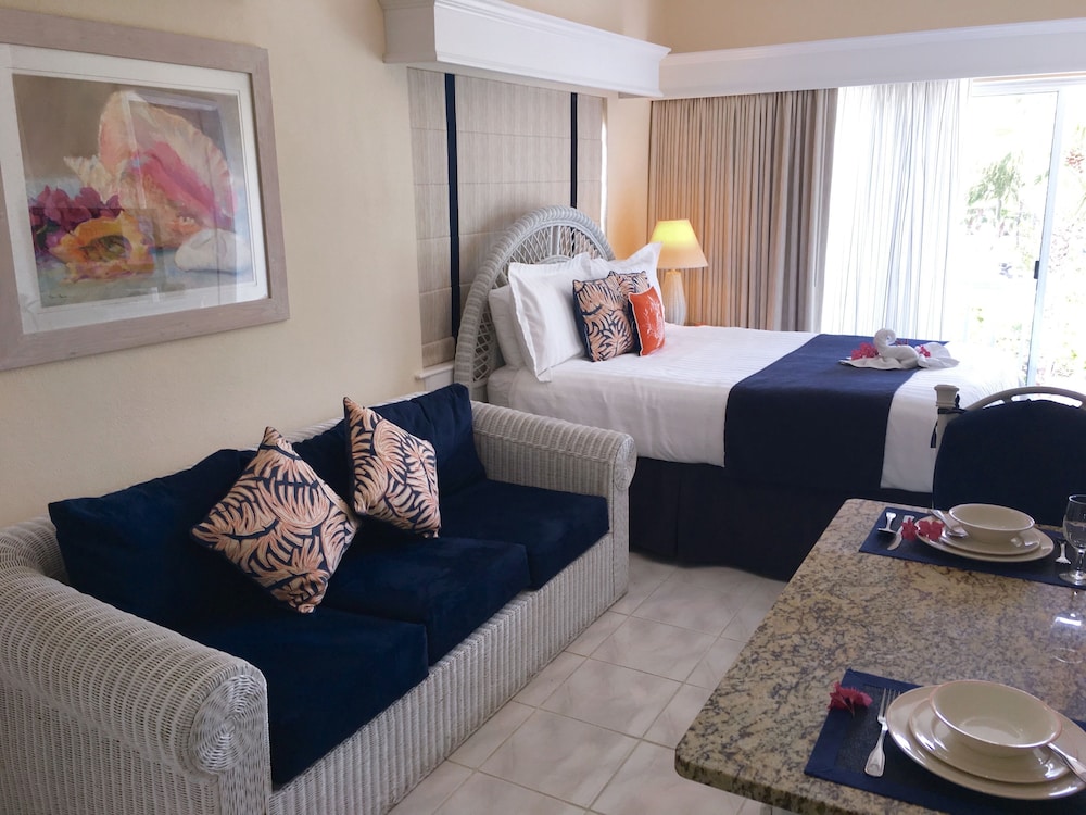 

Verona - Nassau (Bahamas), Caraibi - Sandyport Beach Resort