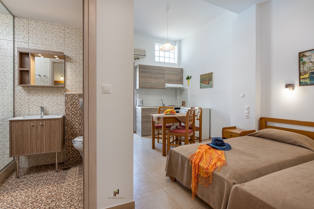 

Bologna - Kato Gouves - Galini Apartments