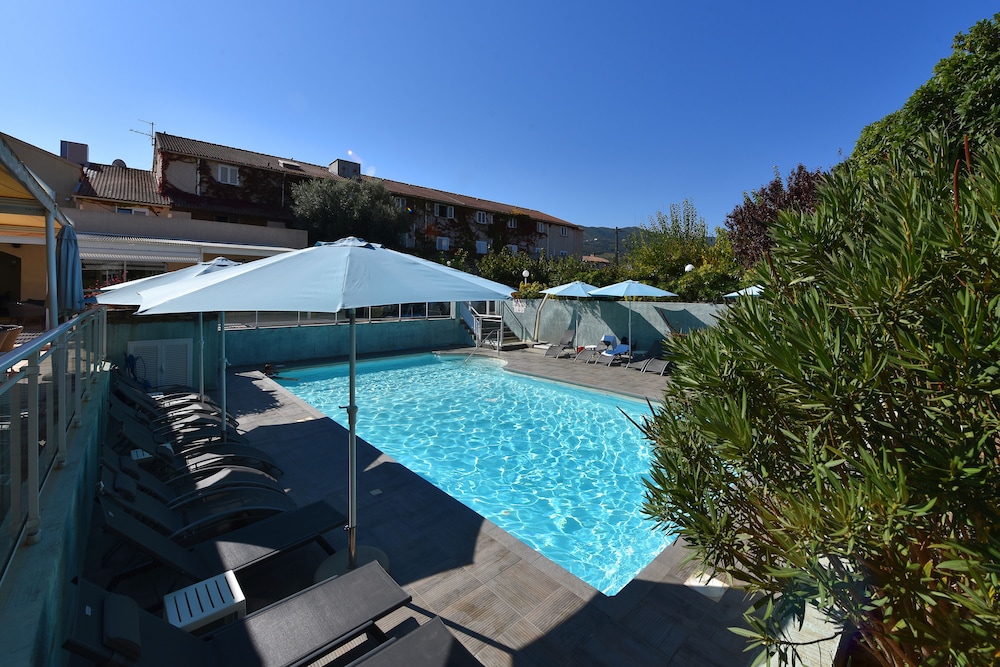 

Milano - Macinaggio - Hotel URICORDU and SPA