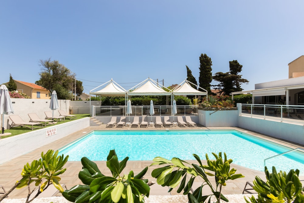 

Milano - Macinaggio - Hotel URICORDU and SPA