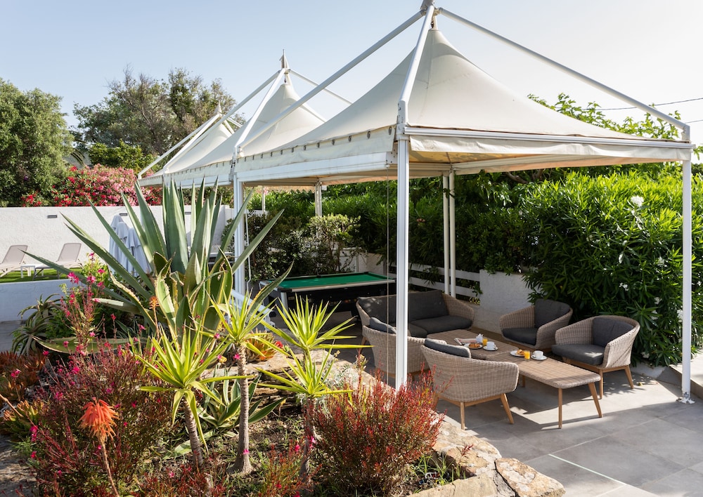 

Milano - Macinaggio - Hotel URICORDU and SPA