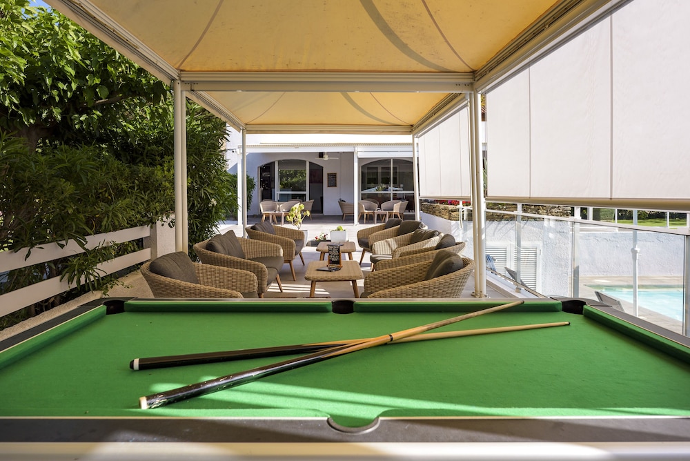 

Milano - Macinaggio - Hotel URICORDU and SPA