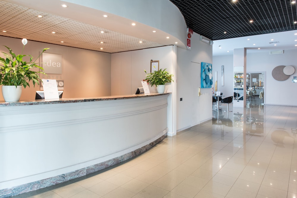 

Bari - Piacenza - Idea Hotel Piacenza