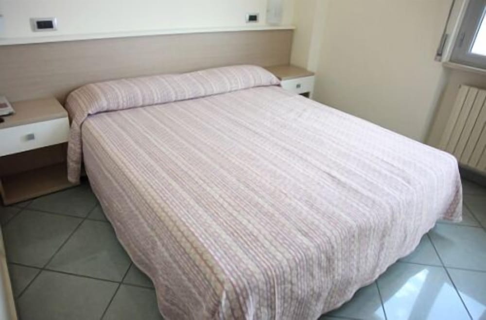 

Roma - Rossano Calabro - Hotel San Luca
