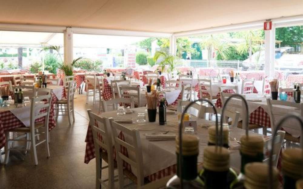 

Roma - Sirmione - Butterfly Camping Village