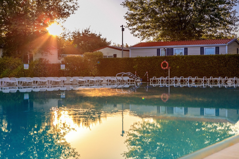 

Roma - Peschiera del Garda - Butterfly Camping Village
