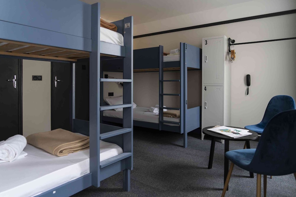 

Pisa - Levallois-Perret - Hotel SUB