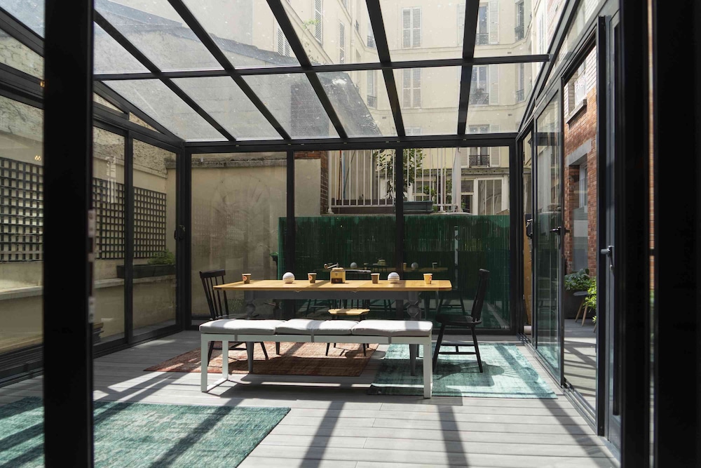 

Roma - Colombes - Hotel SUB