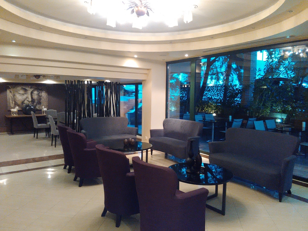 

Roma - Glyfada (Attica) - Nefeli Hotel Alimos
