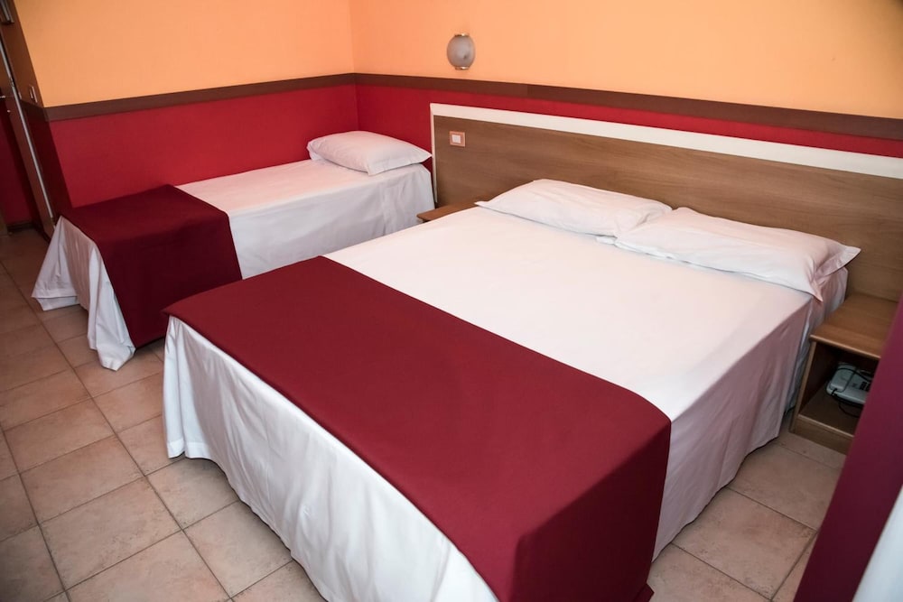 

Lamezia Terme - Milano - Hotel Corallo