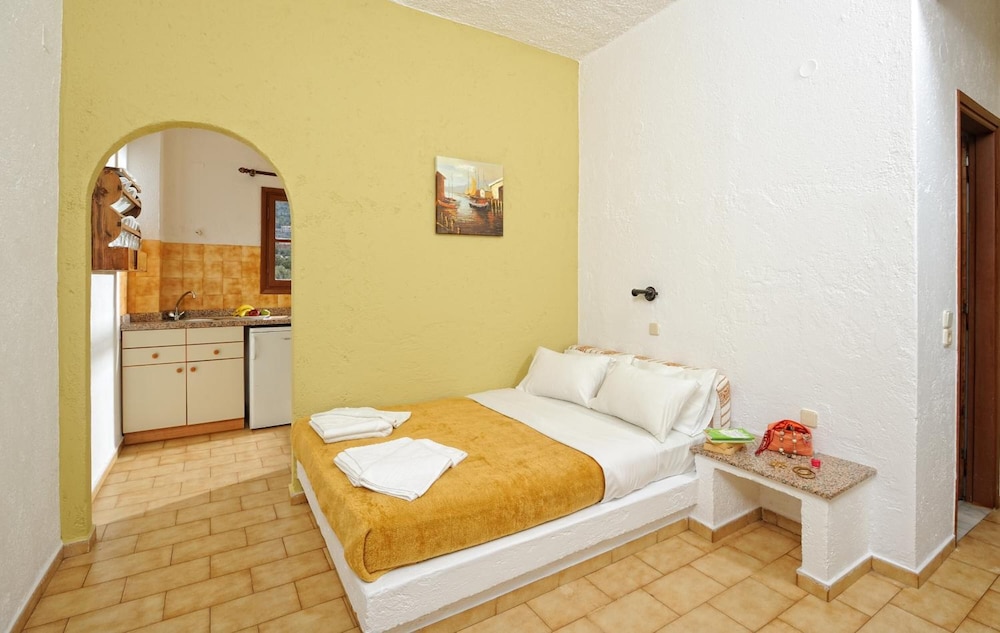 

Bari - Malia - Stelios Residence Apartments
