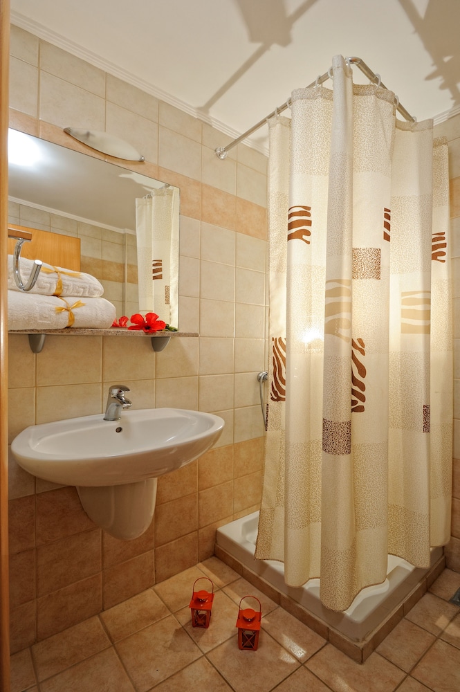 

Bari - Malia - Stelios Residence Apartments