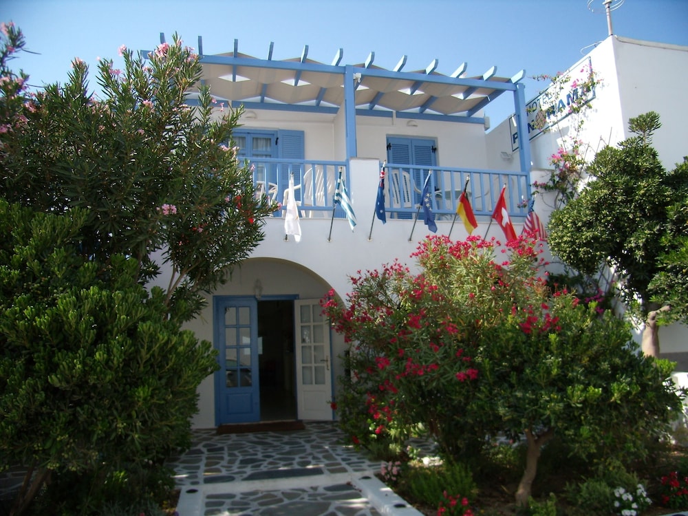 

Verona - Naousa, Paros - Panorama