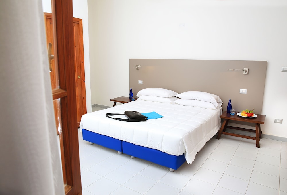 

Verona - Castelsardo - Hotel Meli