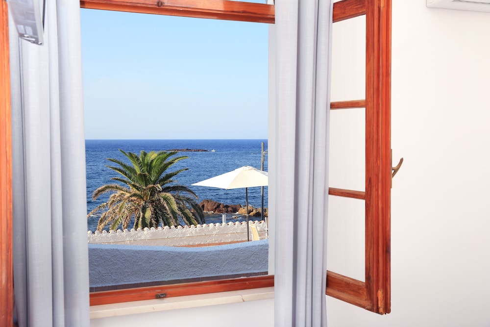 

Palermo - Castelsardo - Hotel Meli