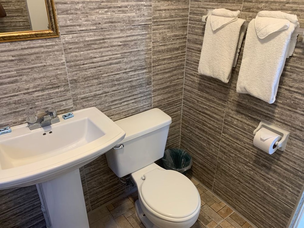 

Roma - Port Antonio - Match Resort Hotel