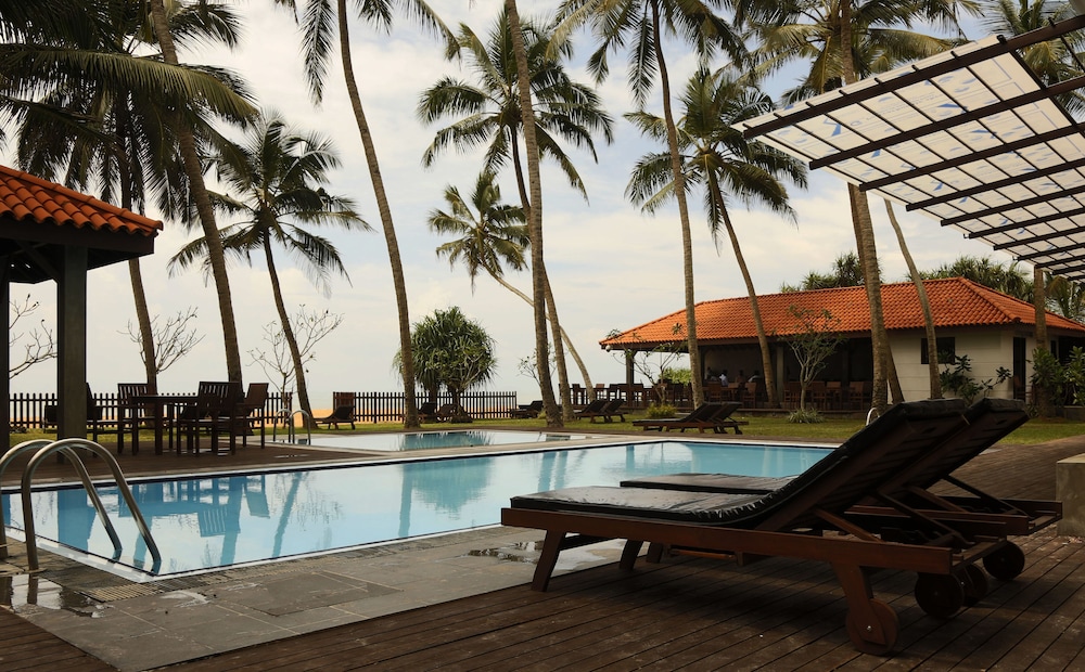 

Roma - Wadduwa - Blue Beach