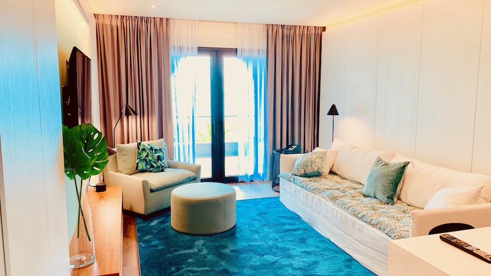 

Milano - Sint Marteen, Karib-térség - Holland House Beach Hotel