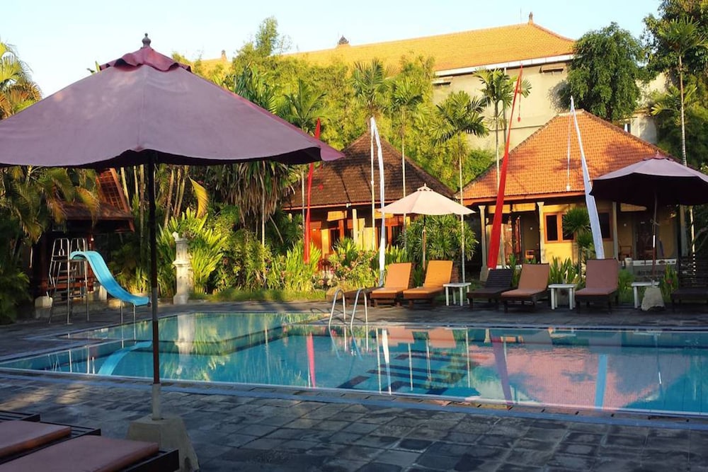

Milano - Legian Beach - Suji Bungalow