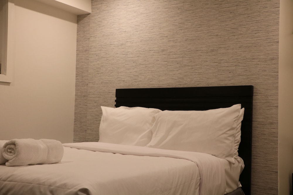 

Roma - Toronto - Pembroke Inn