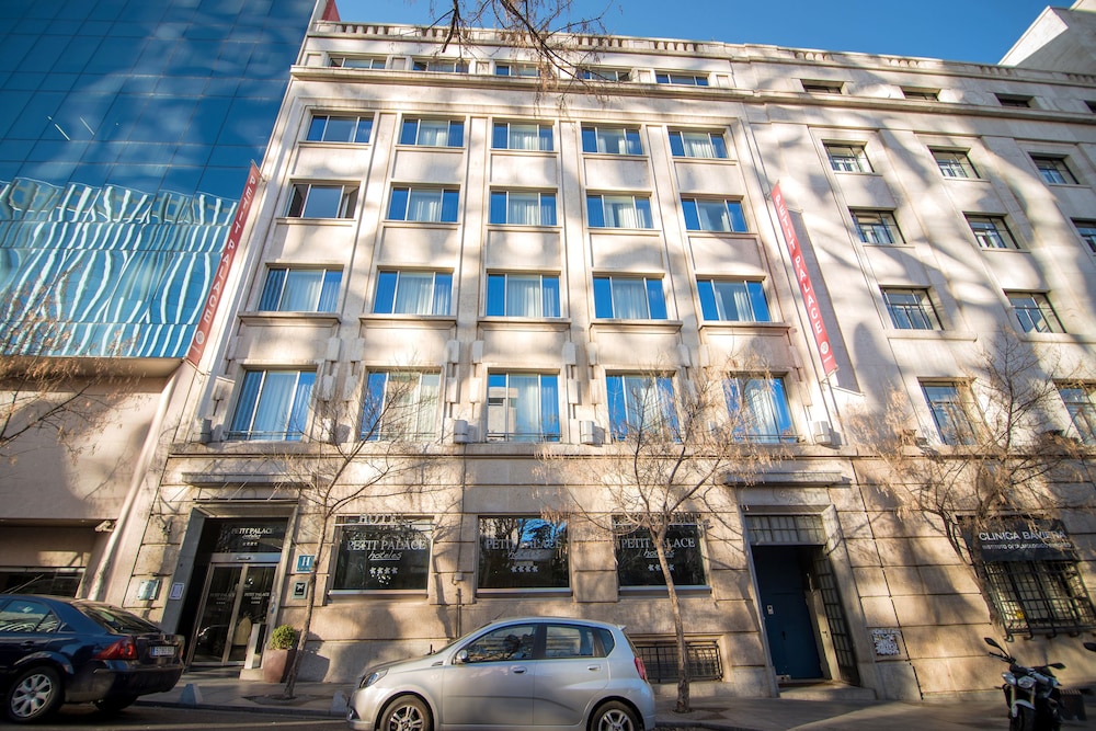 

Cagliari - Madrid - Petit Palace President Castellana